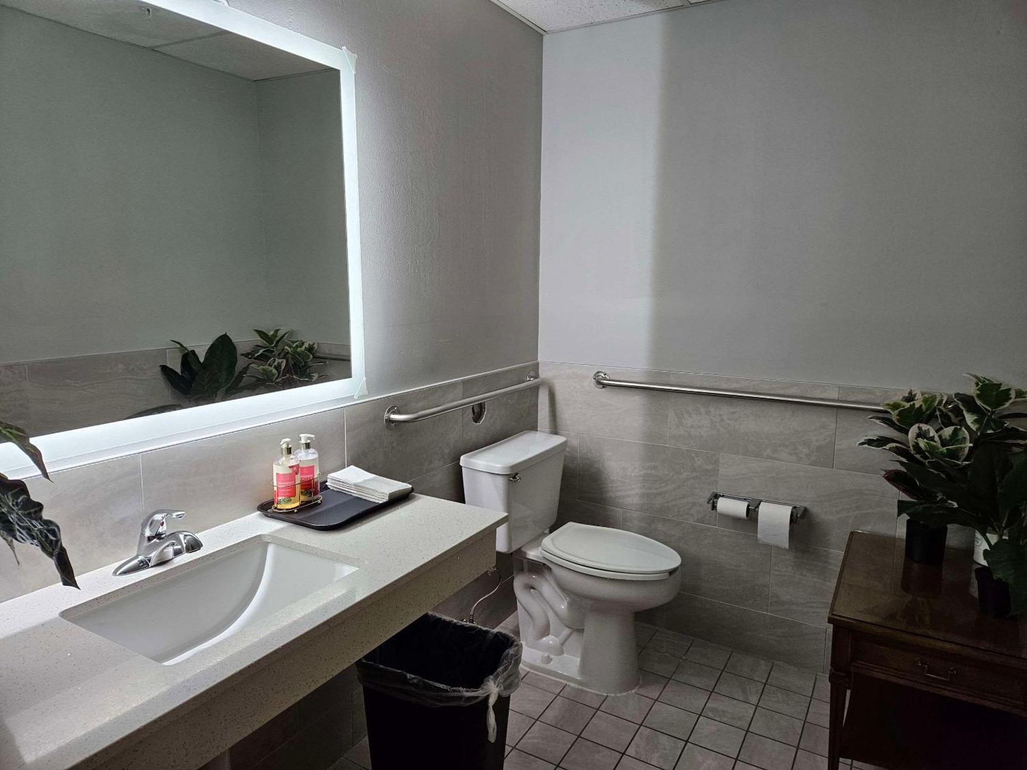 Quality Inn Tulalip - Marysville Extérieur photo